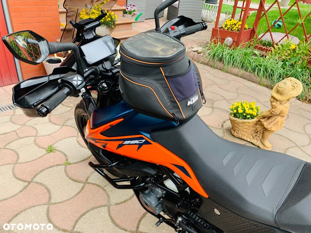KTM Adventure - 10
