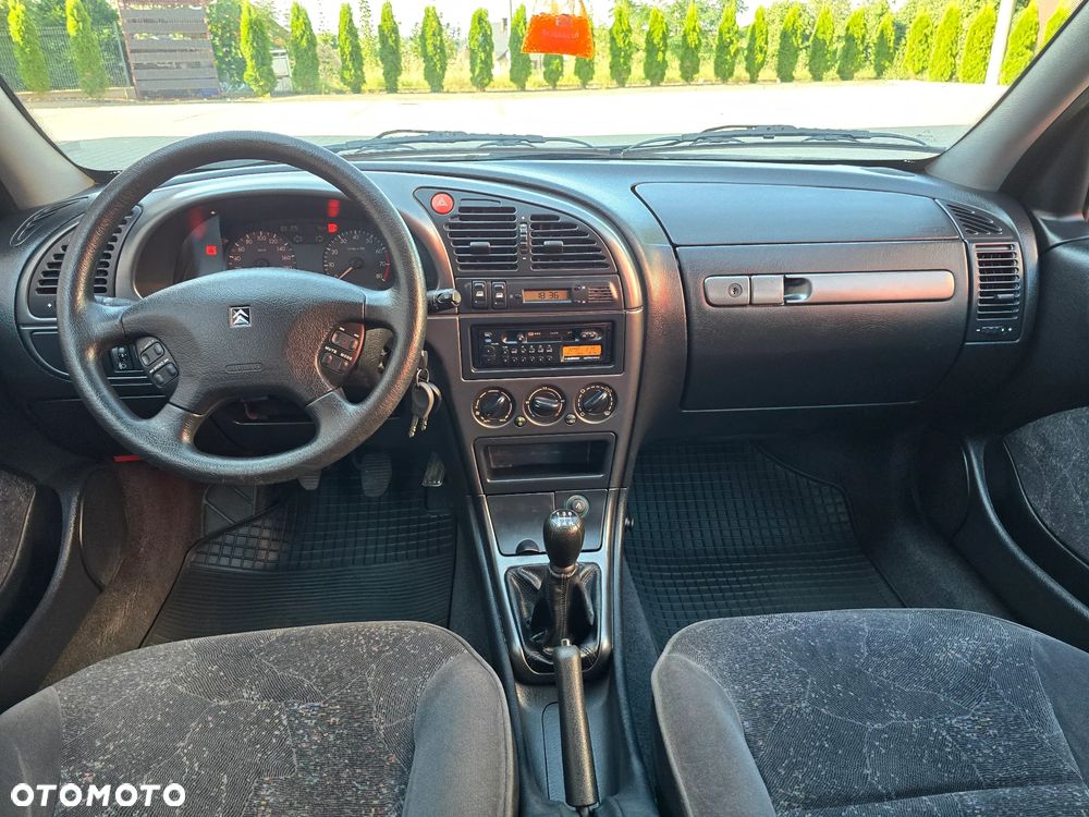 Citroën Xsara 1.4i Prestige - 16