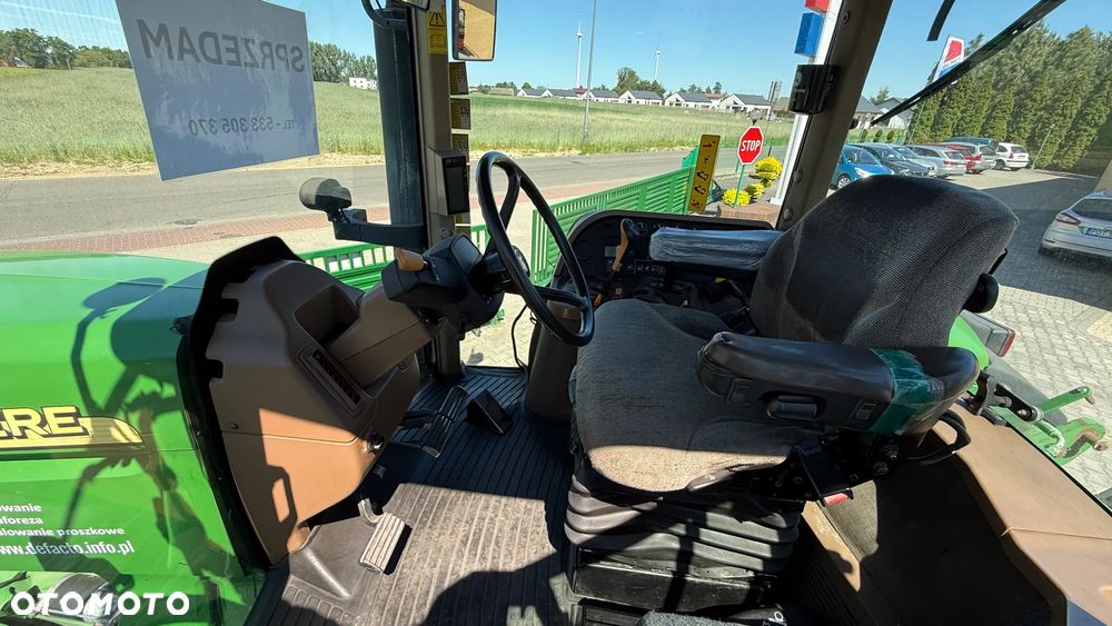 John Deere 7720 - 17