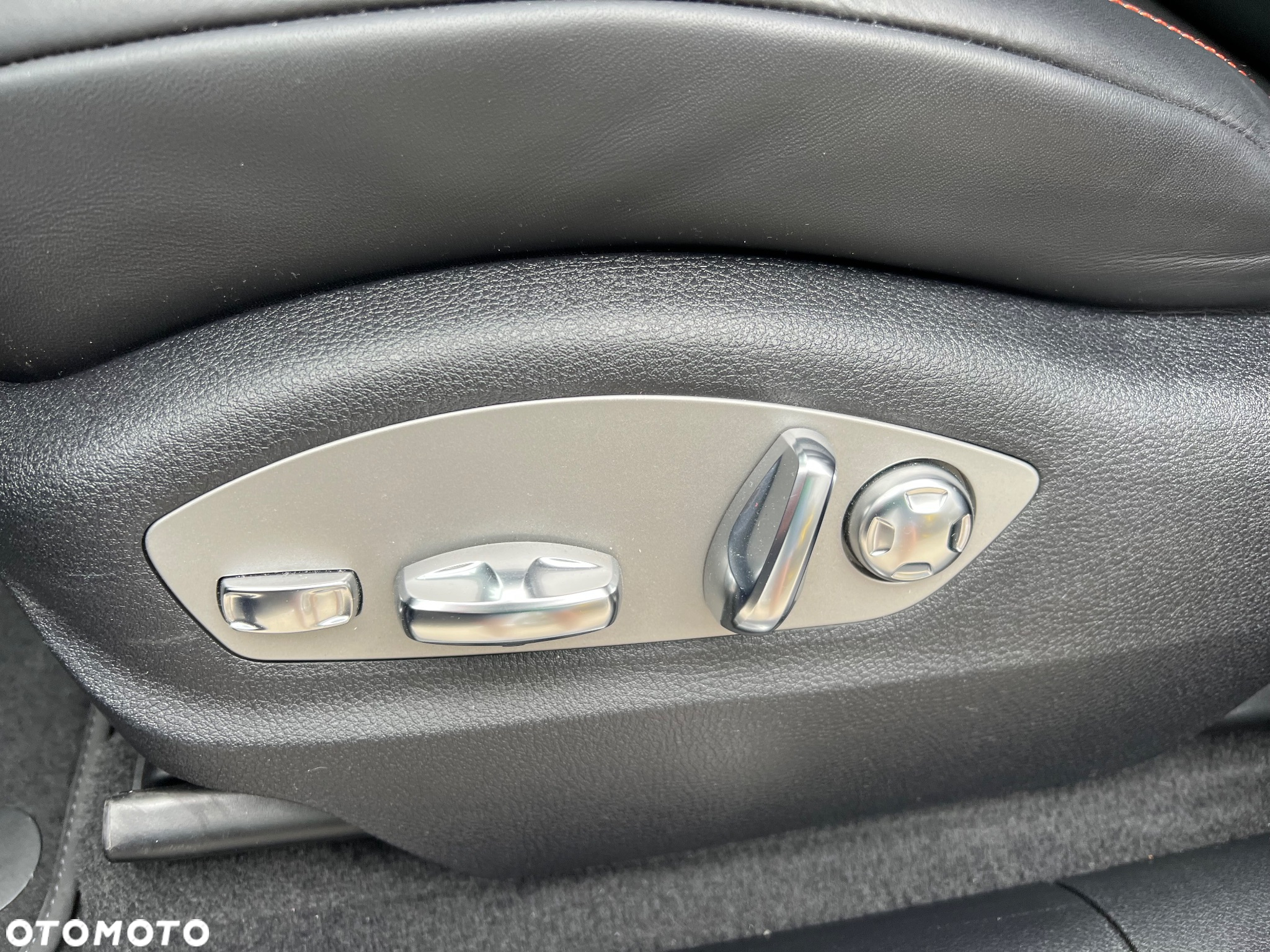 Porsche Macan Standard - 9
