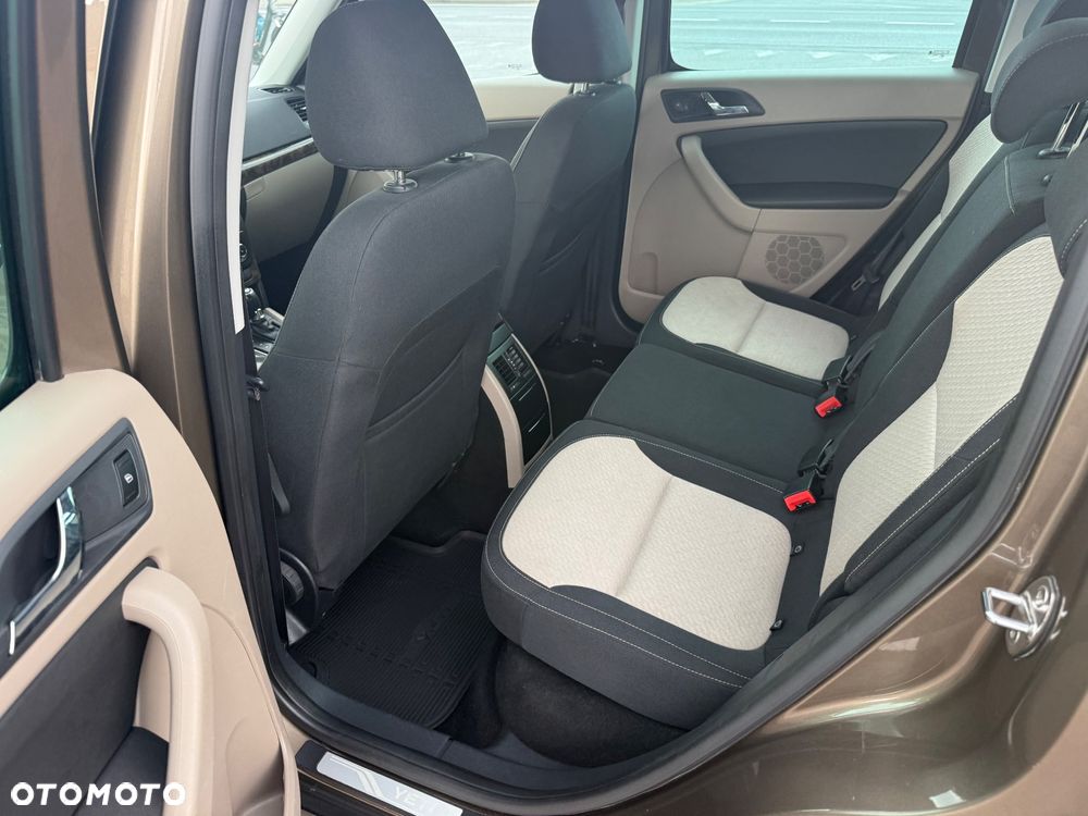 Skoda Yeti 2.0 TDI DPF 4x4 Elegance DSG - 12