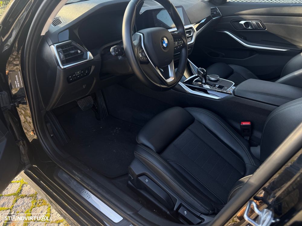 BMW 320 e Line Sport Auto - 12
