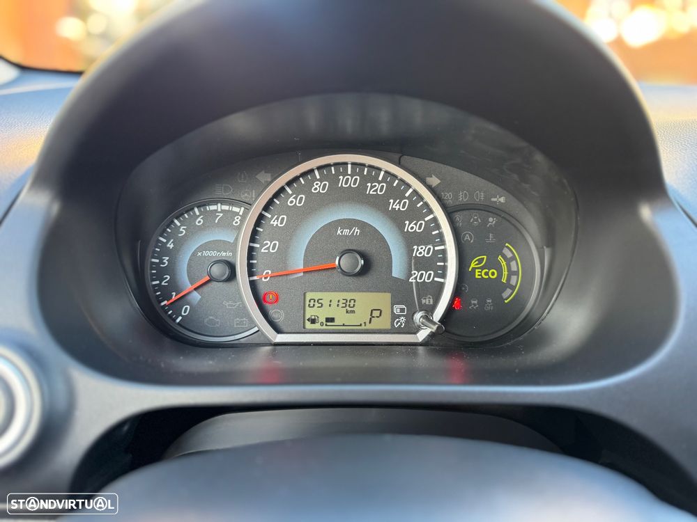 Mitsubishi Space Star 1.2 Intense CVT - 13