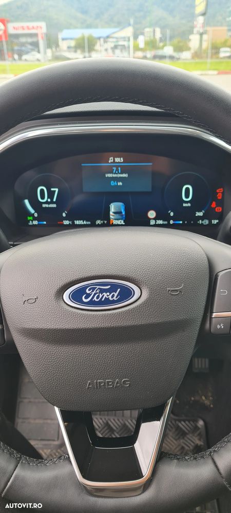 Ford Focus 1.5 EcoBlue 8AT Titanium X - 5