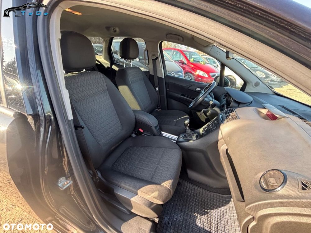 Opel Meriva 1.4 T Design Edition S&S - 25