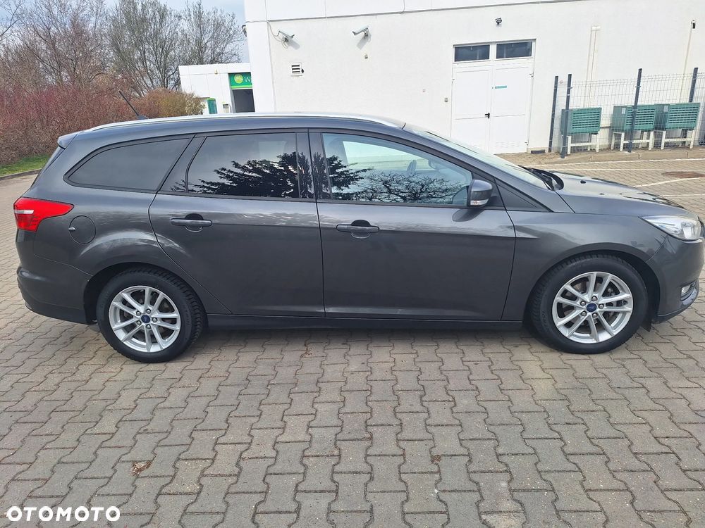 Ford Focus 1.6 Platinium X PowerShift - 5