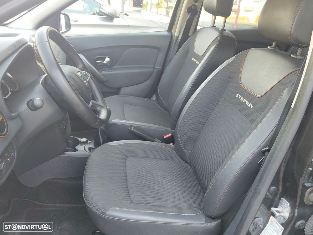 Dacia Sandero 1.5 dCi Stepway - 8