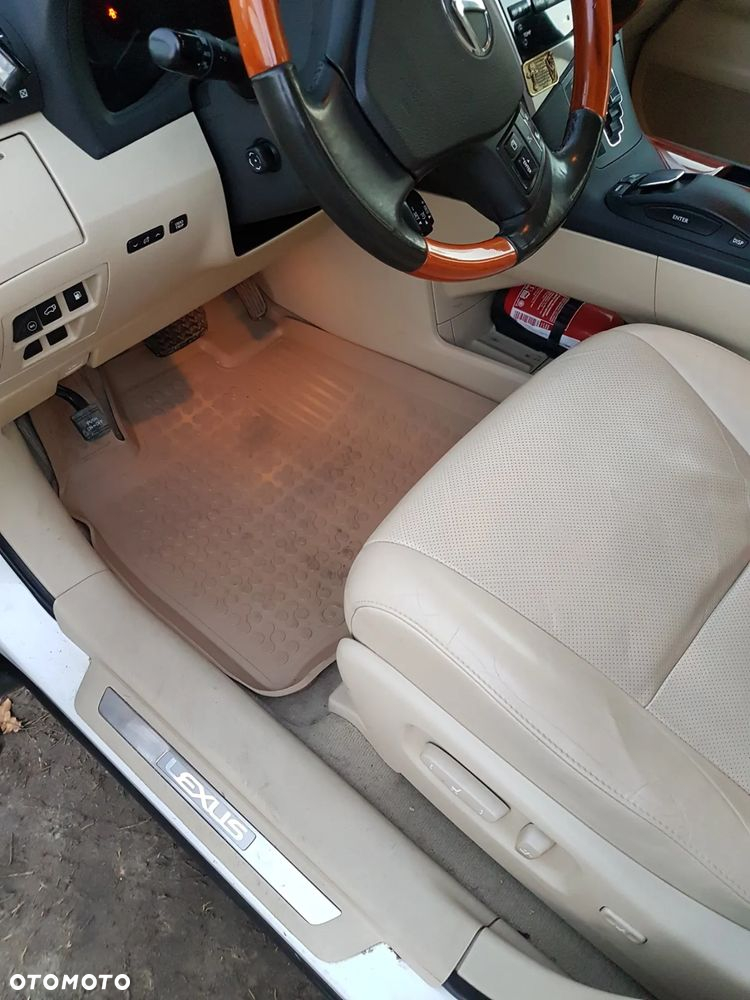 Lexus RX 350 Executive - 14