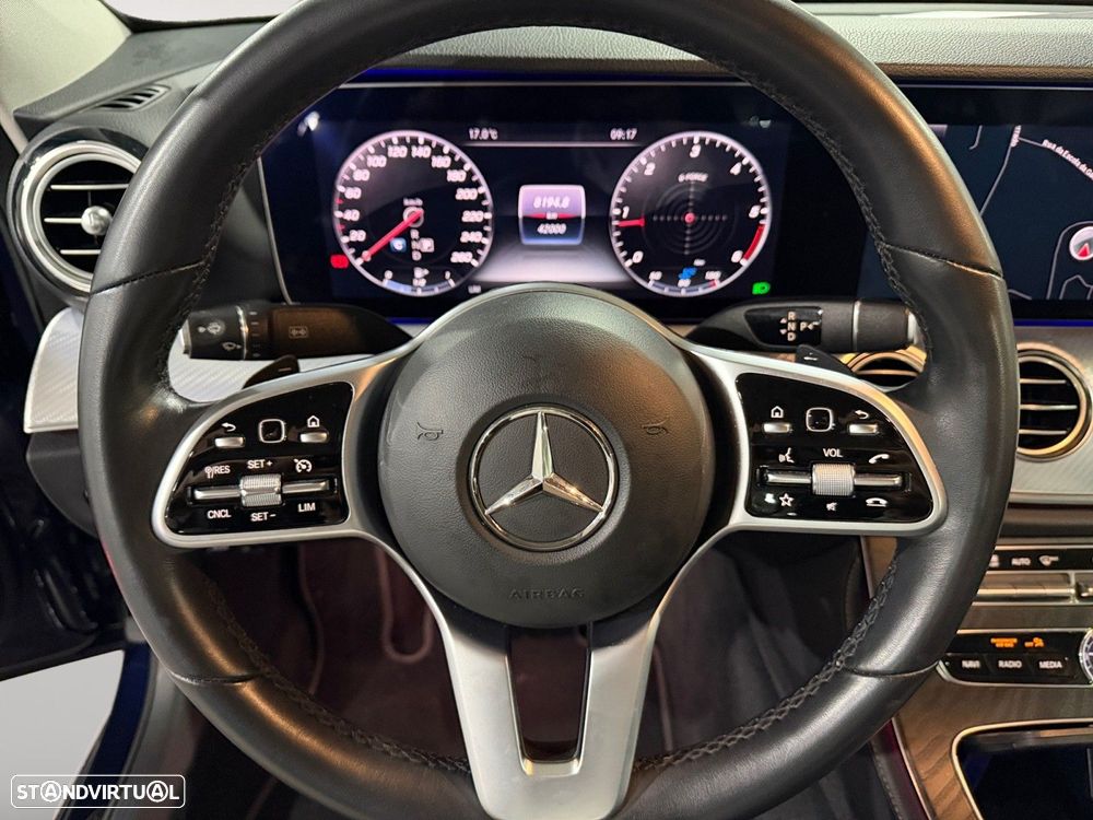 Mercedes-Benz E 220 d AMG - 11