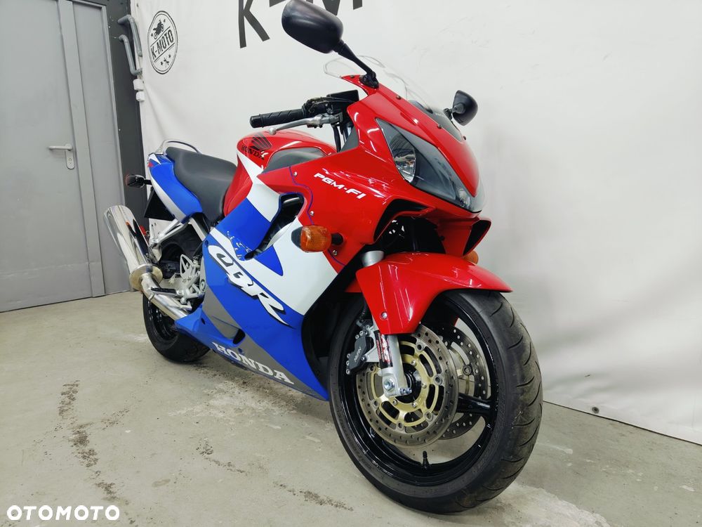 Honda CBR - 2