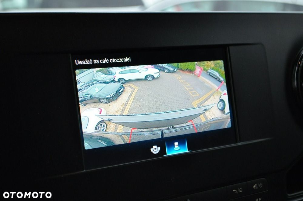 Mercedes-Benz Sprinter - 18