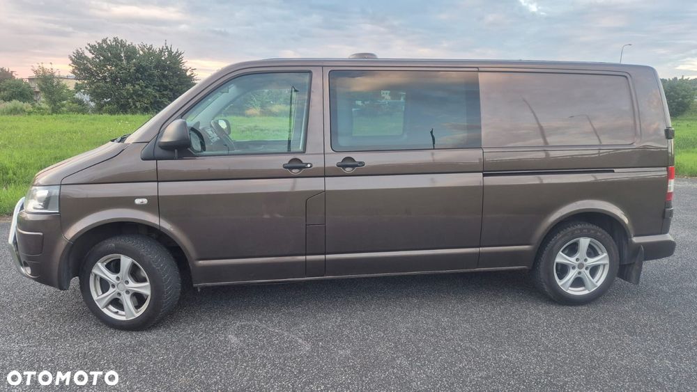 Volkswagen Transporter - 2