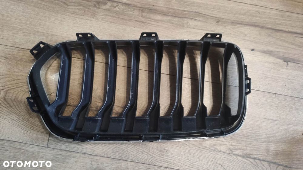 EU GRILL ATRAPA PRAWA NERKA BMW X2 F39 7424778 - 4