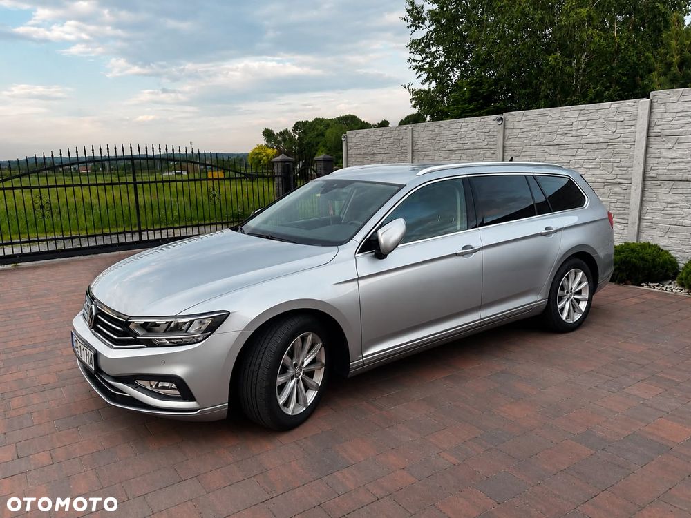 Volkswagen Passat 2.0 TDI SCR DSG Elegance - 12
