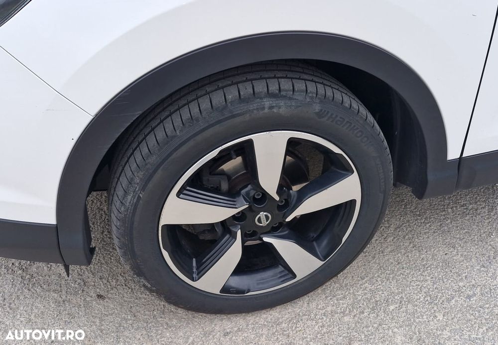 Nissan Qashqai 1.6 DCI Start/Stop X-TRONIC N-Connecta - 4