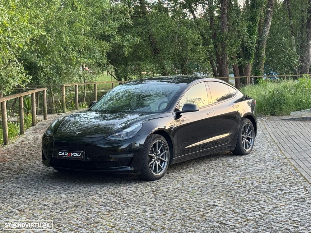 Tesla Model 3 Long-Range Dual Motor AWD - 12