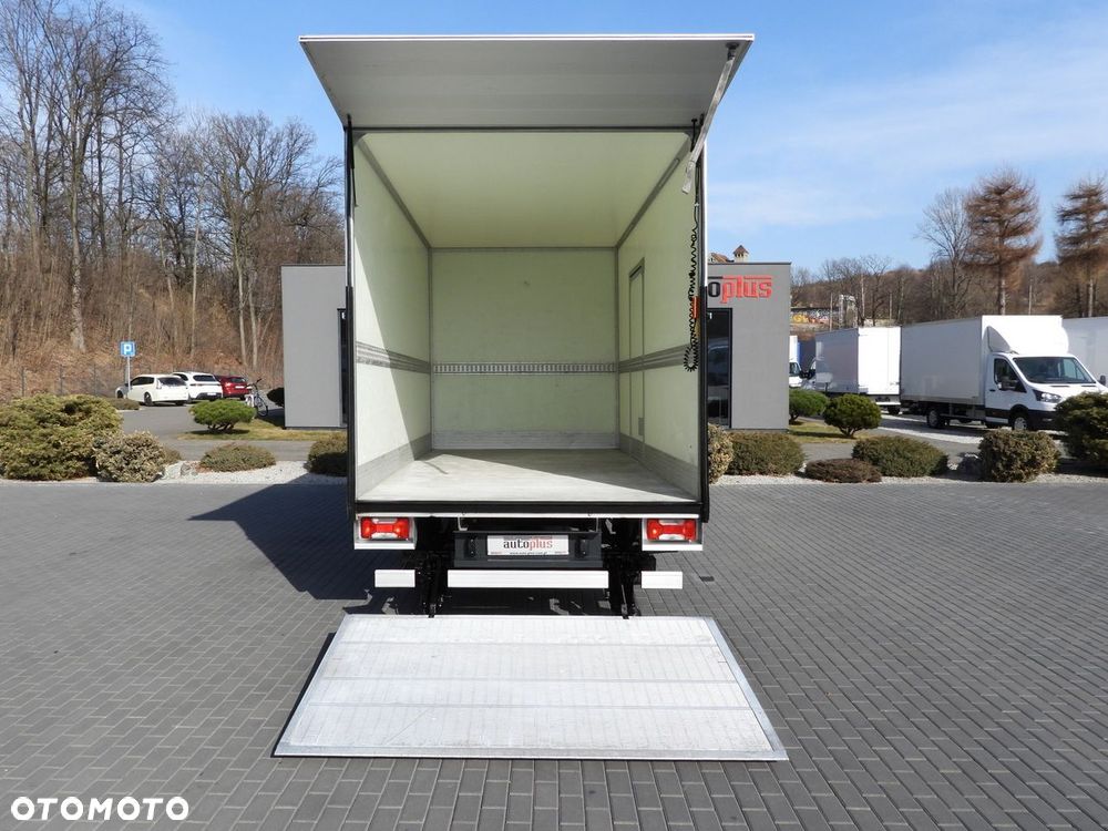 Iveco DAILY 35S16 CONNECT KONTENER WINDA 8 PALET TEMPOMAT NAWIGACJA LEDY AUTOMAT HI-MATIC KLIMATYZACJA  160KM - 13