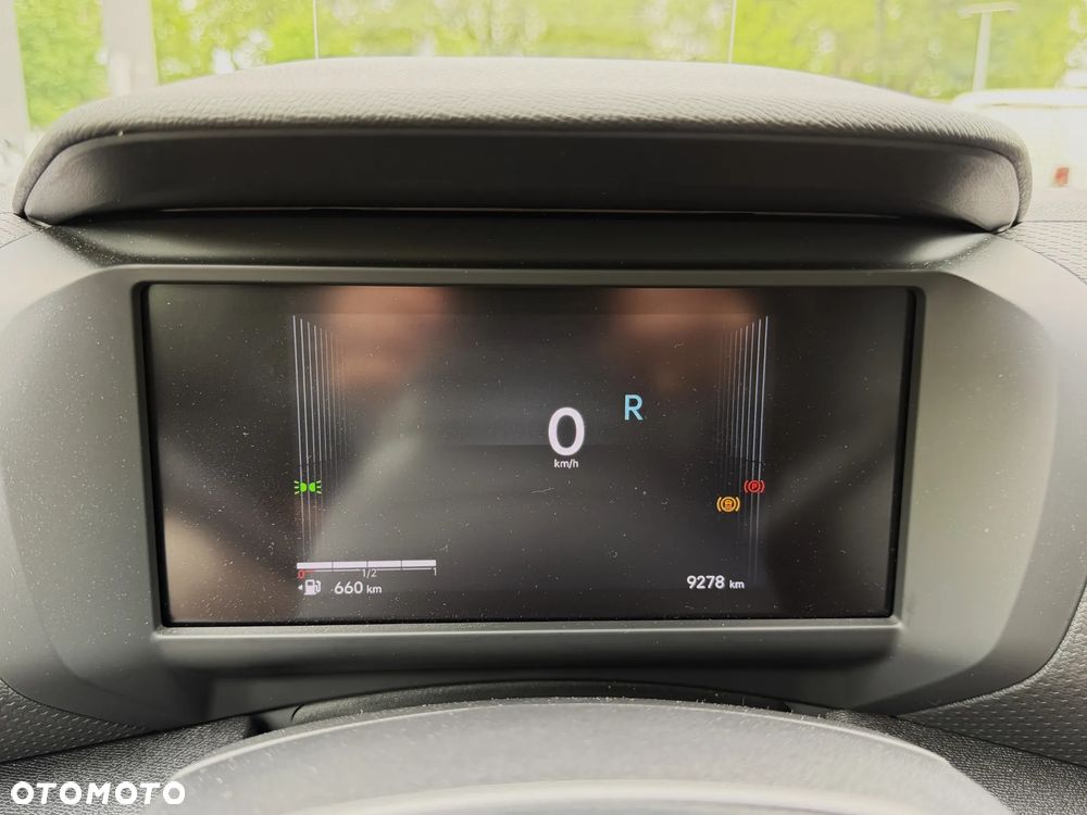 Citroën C4 1.2 PureTech Max S&S EAT8 - 17