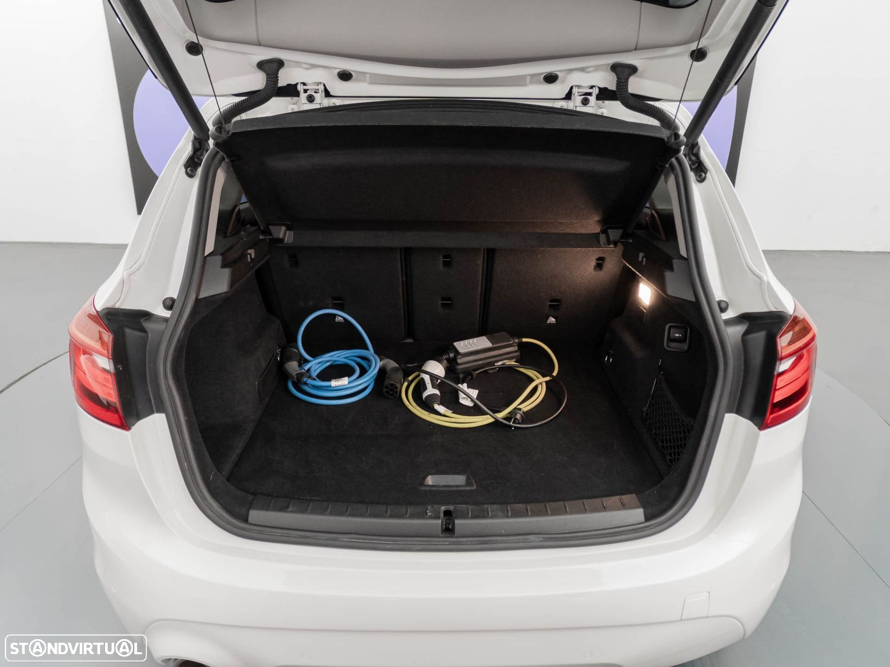 BMW 225xe Active Tourer Advantage - 13