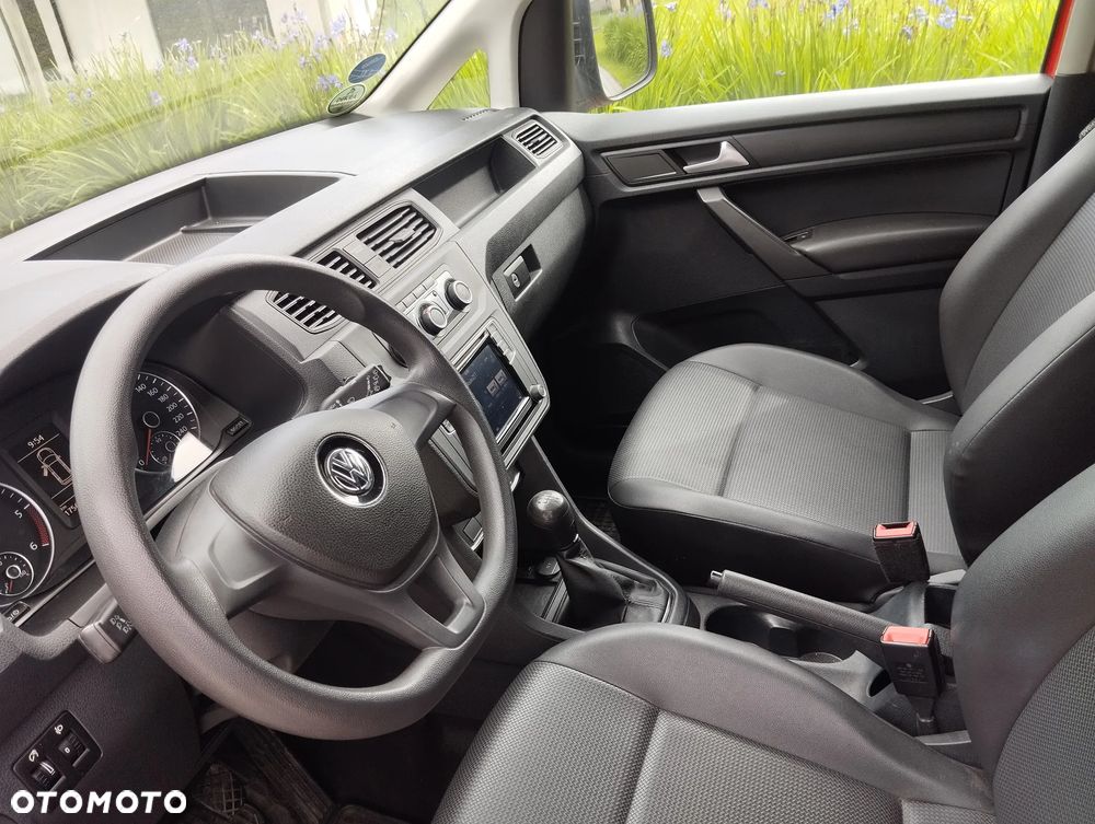 Volkswagen Caddy Maxi 2.0 TDI Trendline Mixt - 10