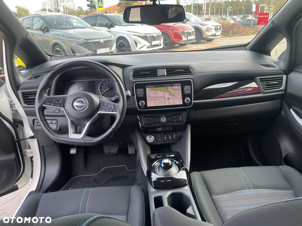 Nissan Leaf 40kWh N-Connecta - 16