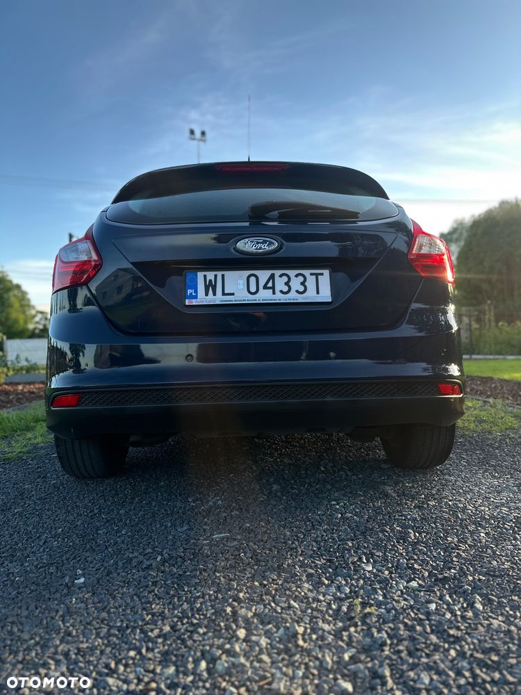 Ford Focus 1.6 Trend - 8