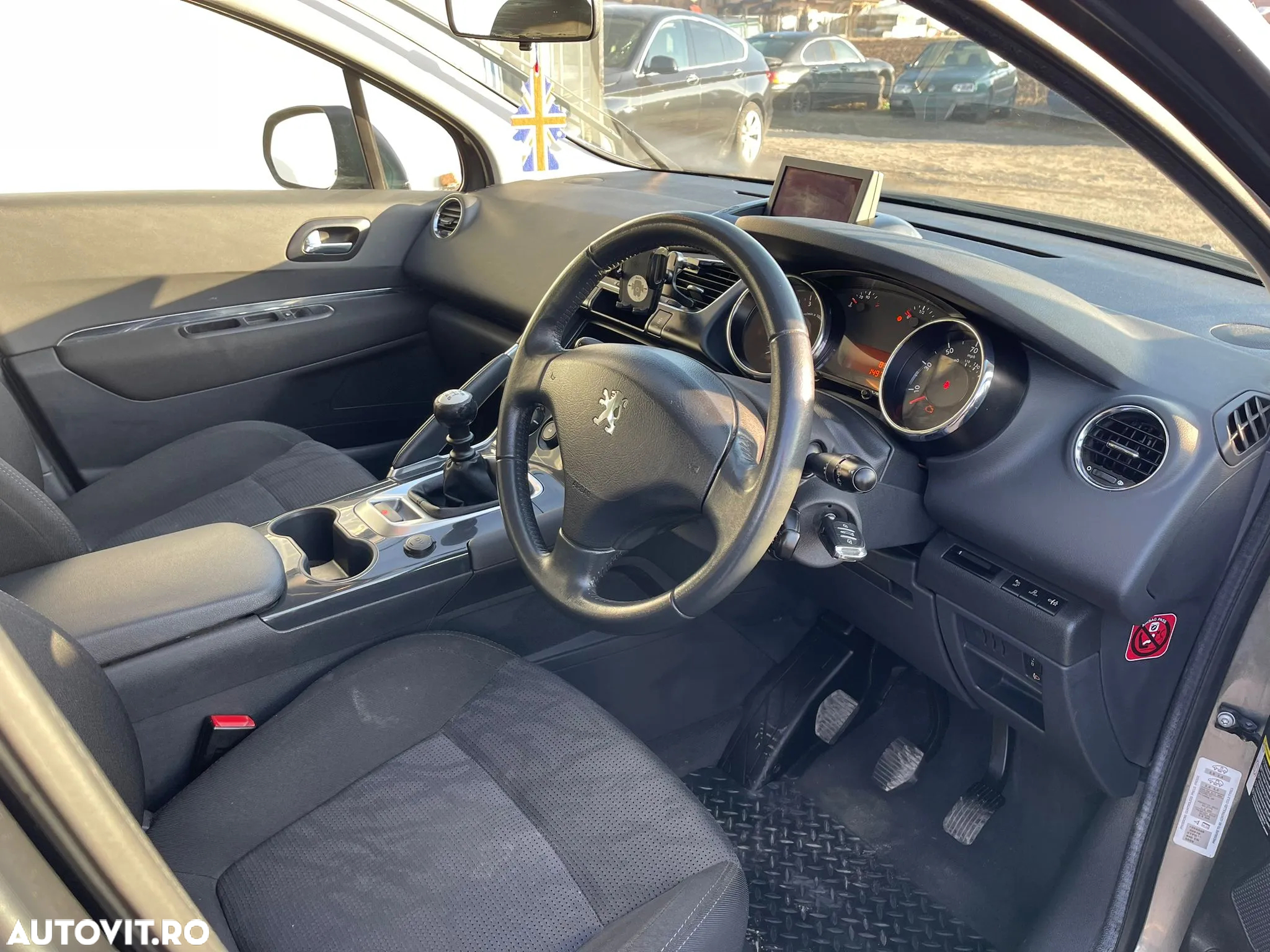 Dezmembrari Peugeot 3008 1.6 Benzina Turbo - 6