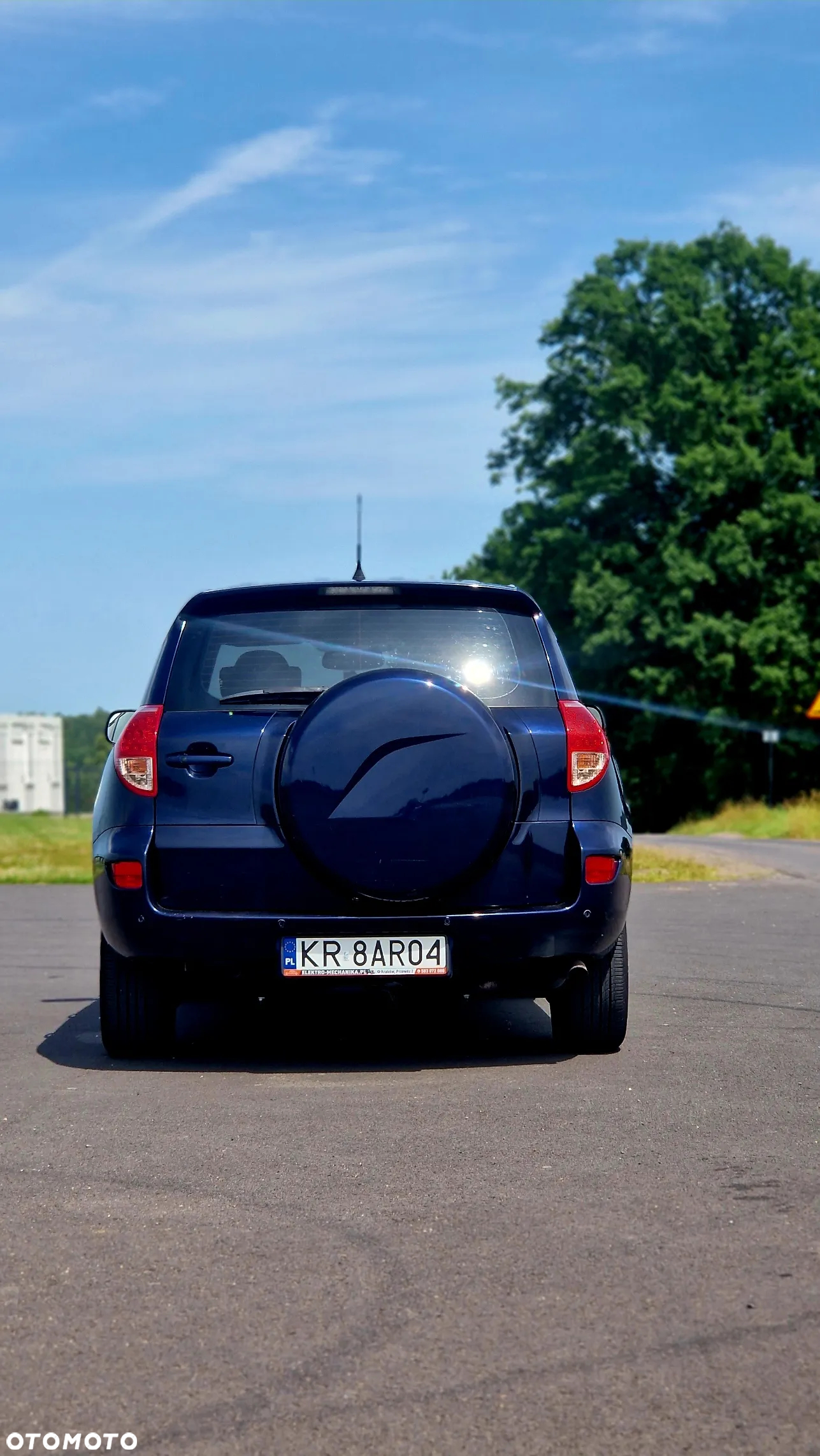 Toyota RAV4 2.0 VVT-i Premium - 8