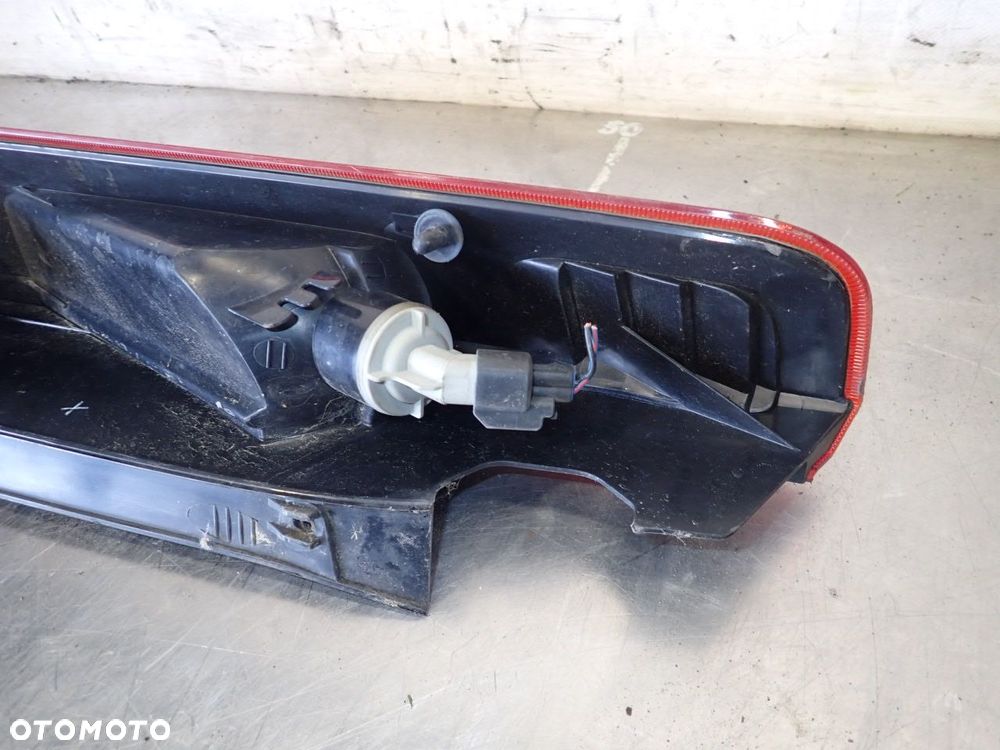 LAMPA PRAWA TYLNA FORD FOCUS MK2 LIFT 2.0 4M51-13404-A - 7