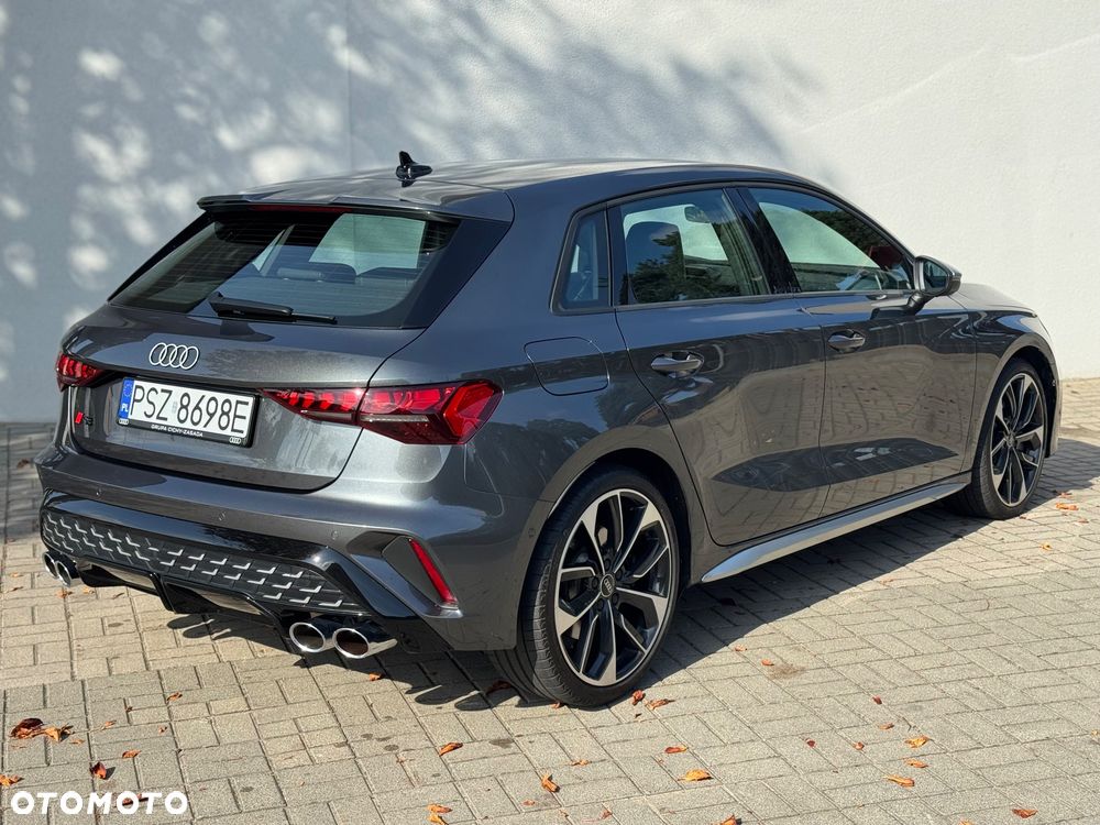 Audi S3 Sportback TFSI  quattro S tronic - 24