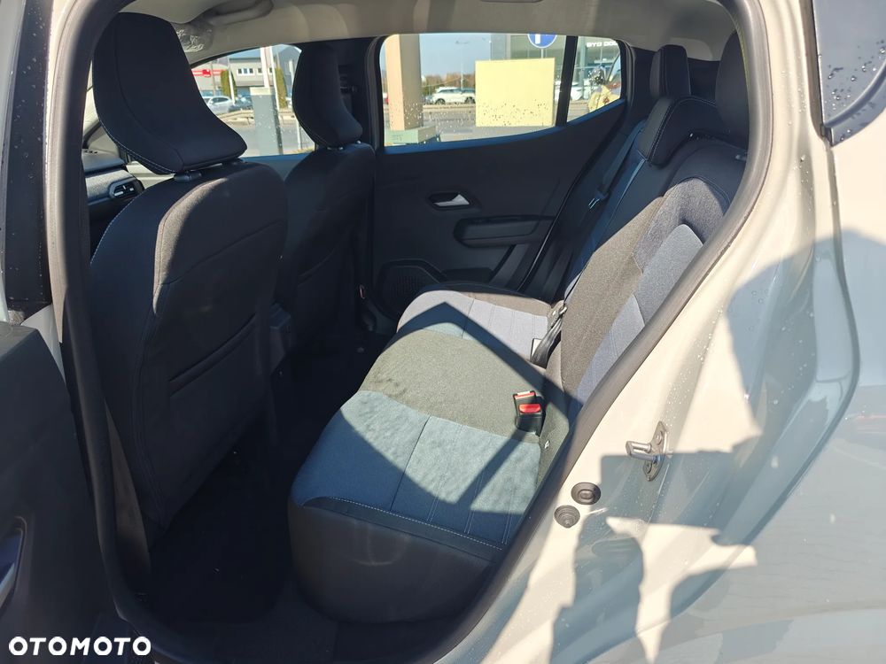 Dacia Sandero - 10