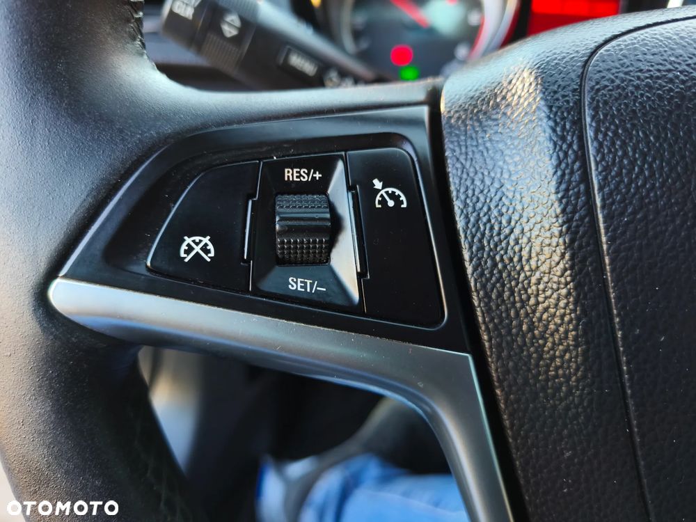 Opel Insignia 2.0 CDTI Cosmo - 14