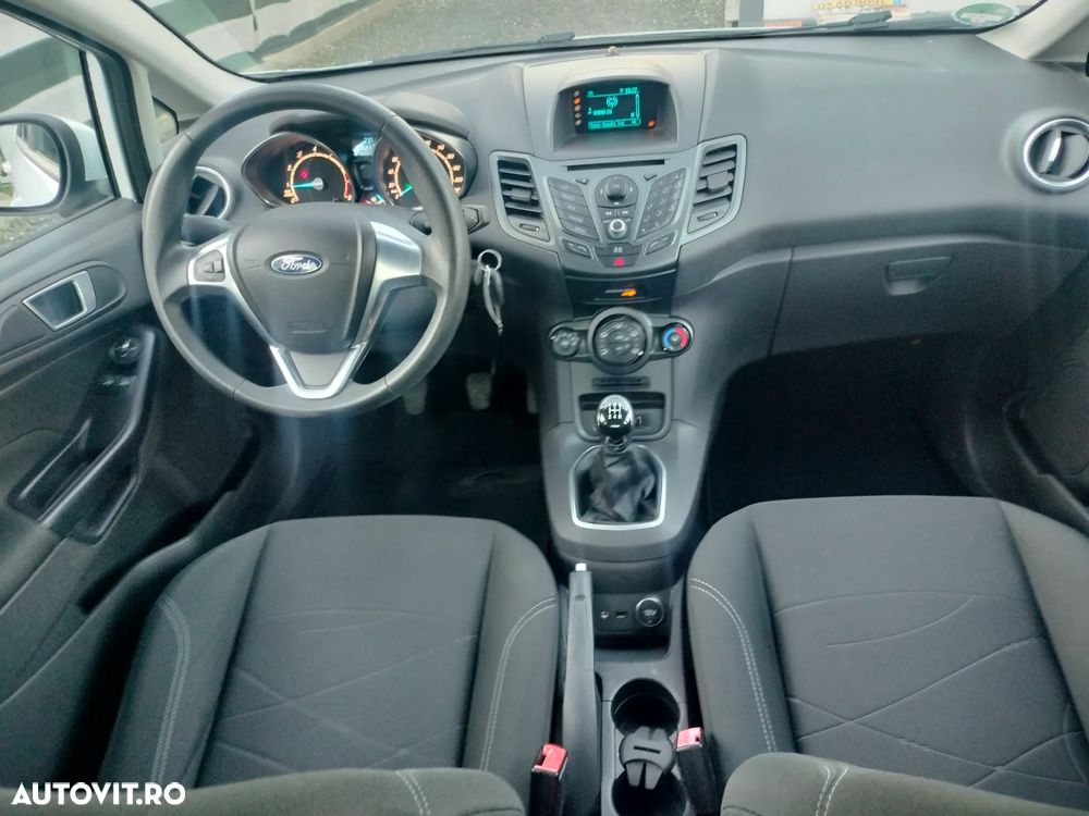 Ford Fiesta - 16