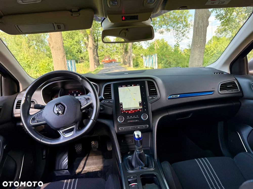 Renault Megane TCe 140 GPF GT LINE - 6