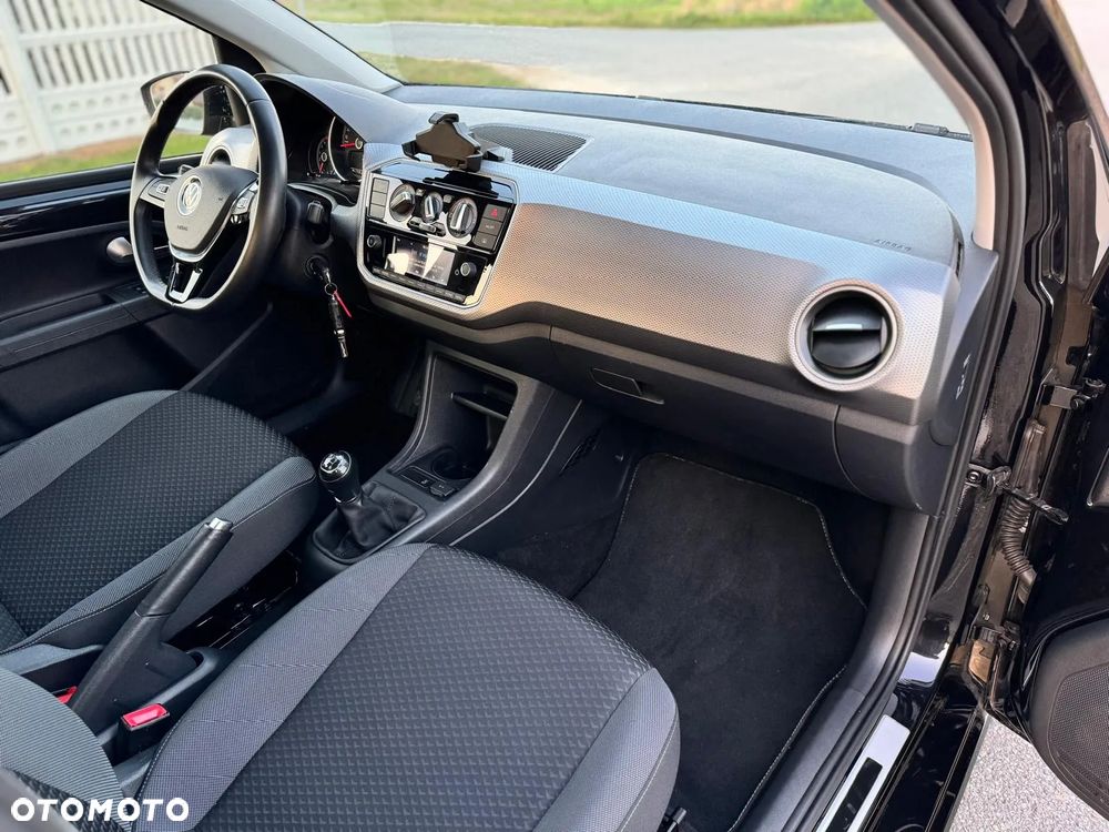 Volkswagen up! 1.0 United - 13