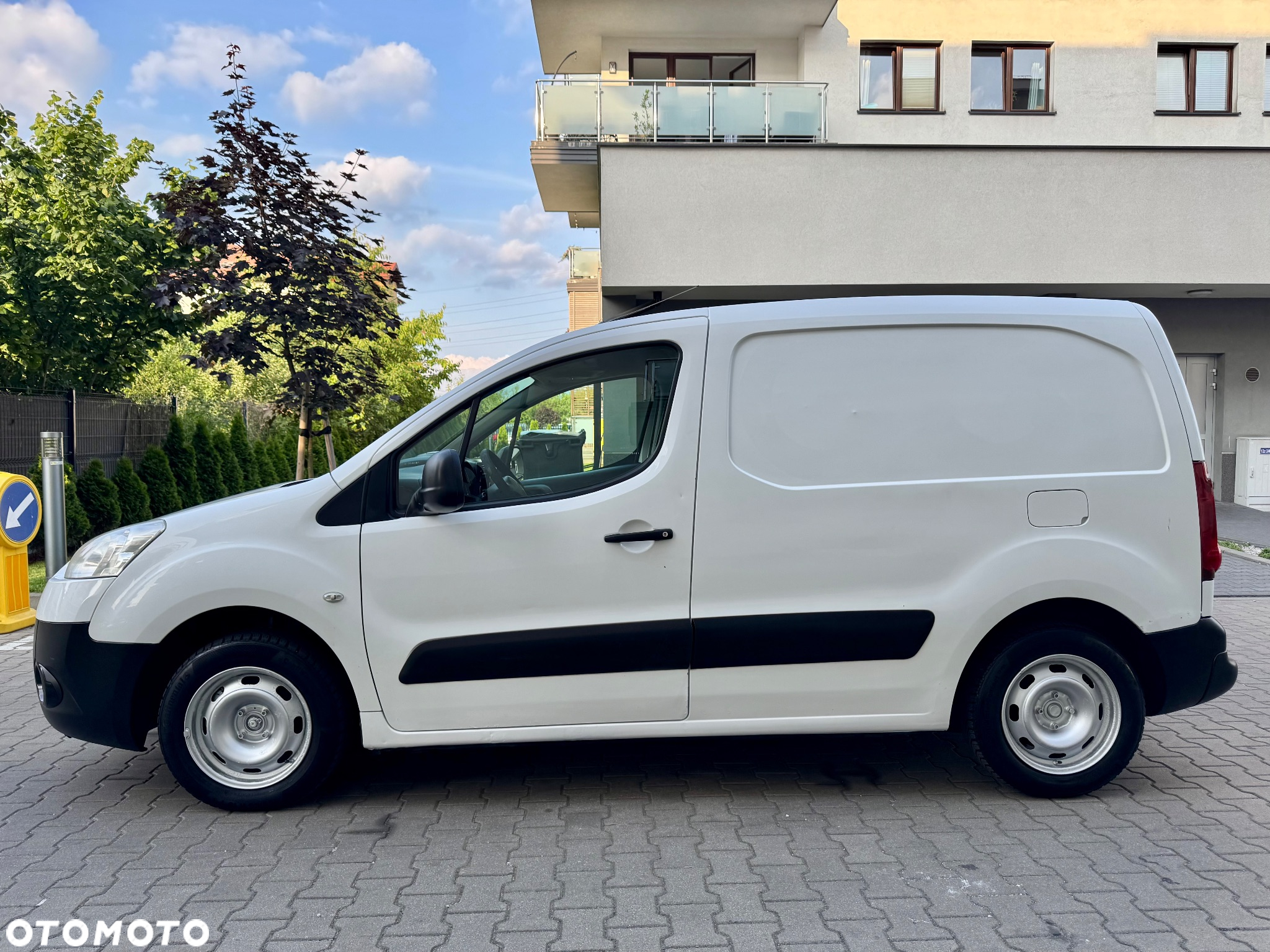 Peugeot Partner - 8