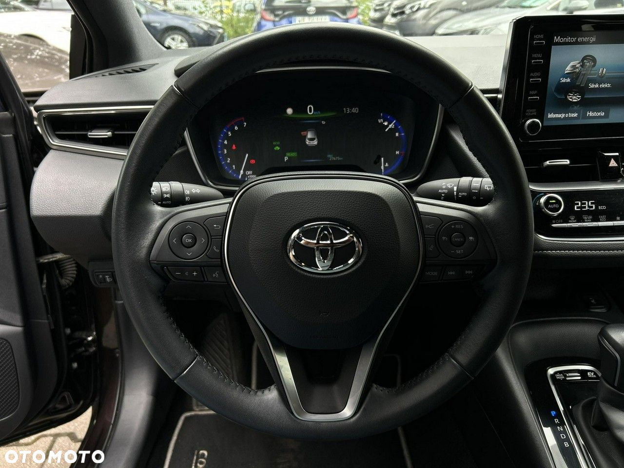 Toyota Corolla - 11