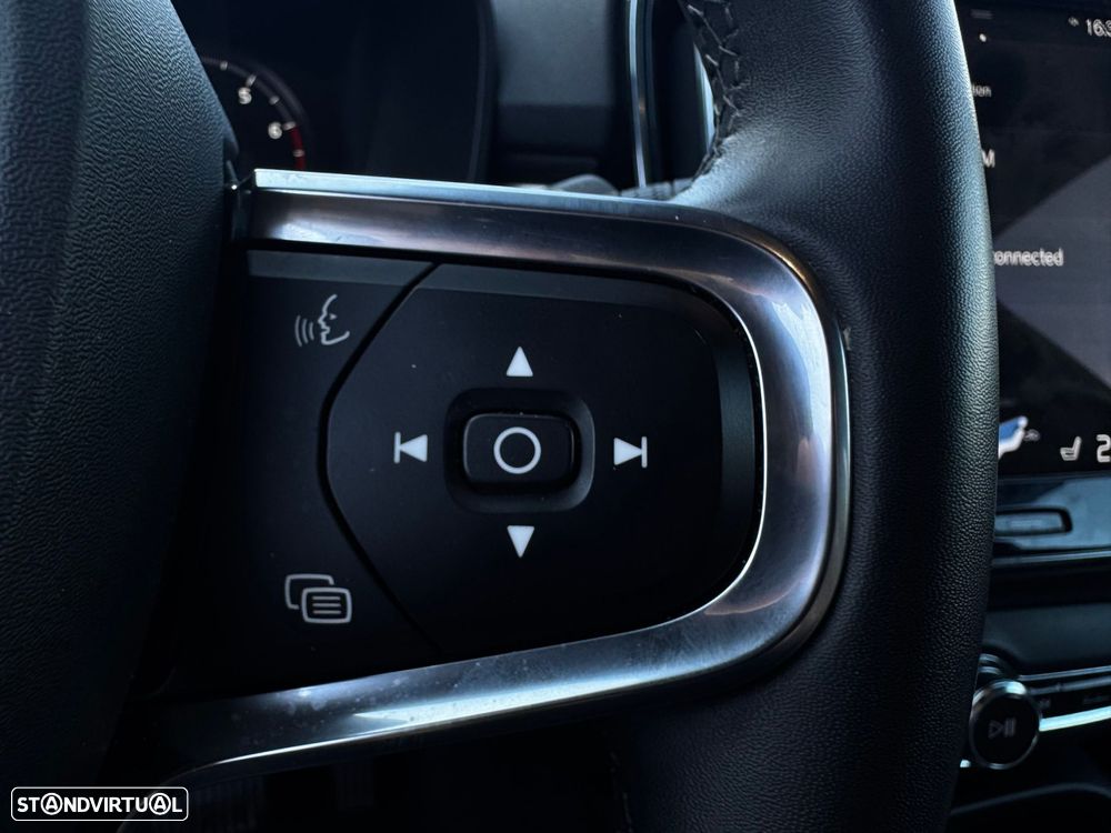 Volvo XC 40 1.5 T2 Plus Dark Auto - 13