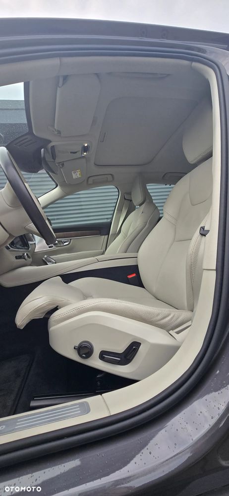 Volvo S90 B5 D AWD Inscription - 25