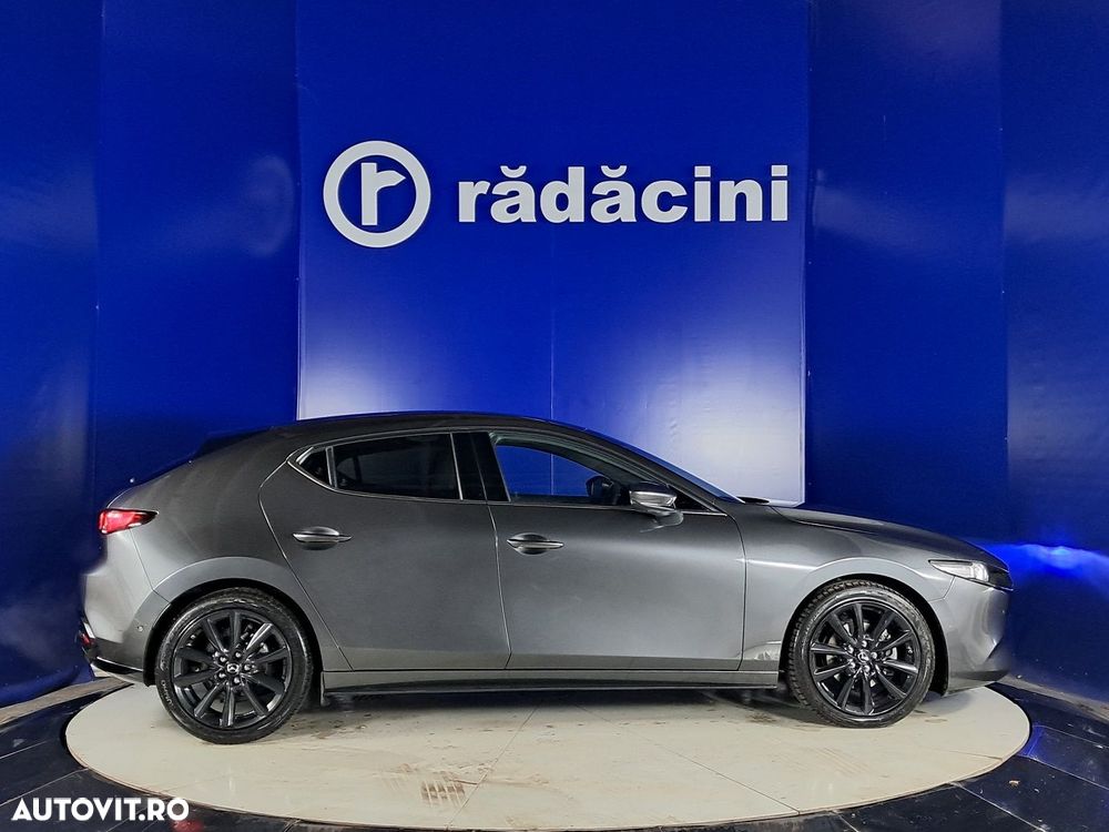 Mazda 3 - 6