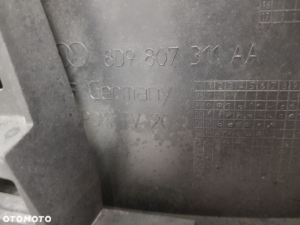 AUDI A4 B5 KOMBI LIFT 99-01 ZDERZAK TYŁ TYLNY 8D9807311AA - 10