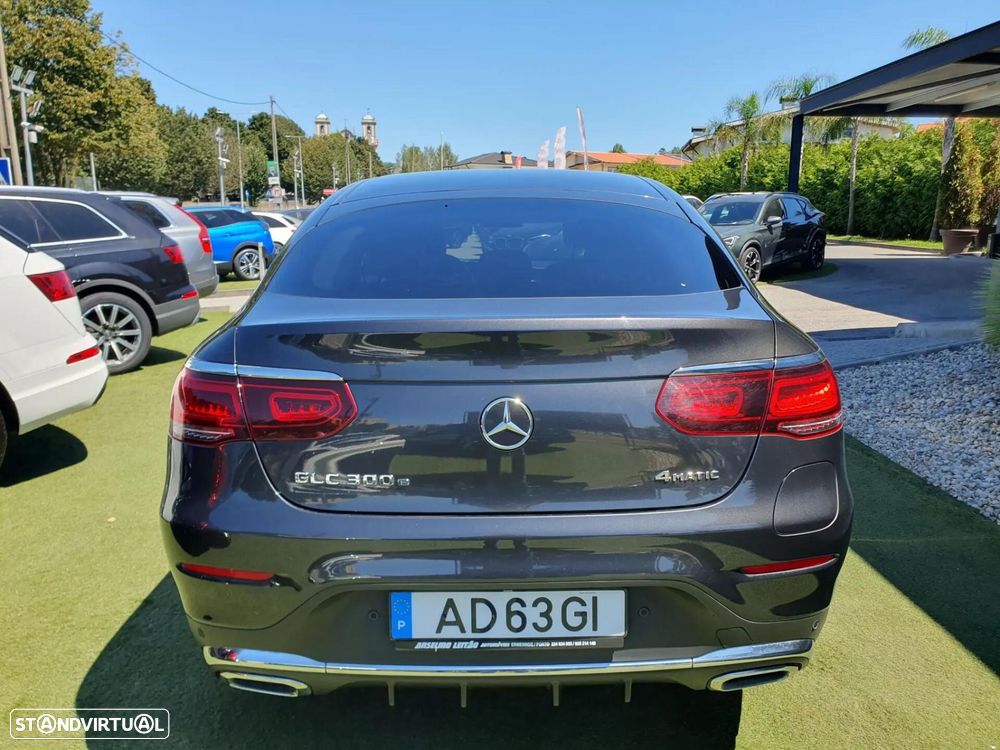Mercedes-Benz GLC 300 - 12
