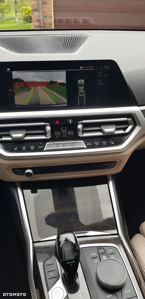 BMW Seria 3 330i Luxury Line sport - 12