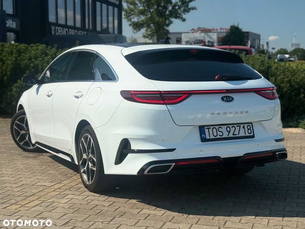 Kia ProCeed 1.4 T-GDI DCT7 OPF GT LINE - 13