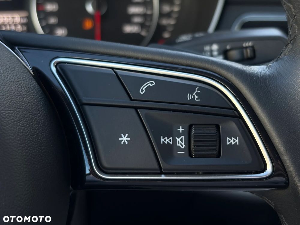 Audi A4 Limousine 35 TFSI mHEV S Line S tronic - 23
