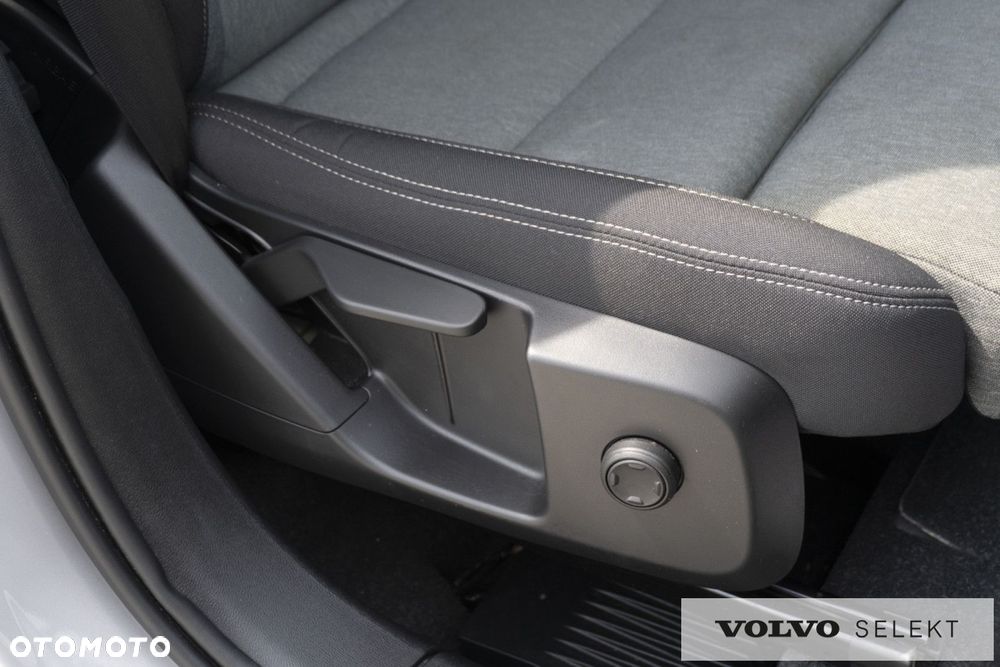 Volvo XC 40 - 12