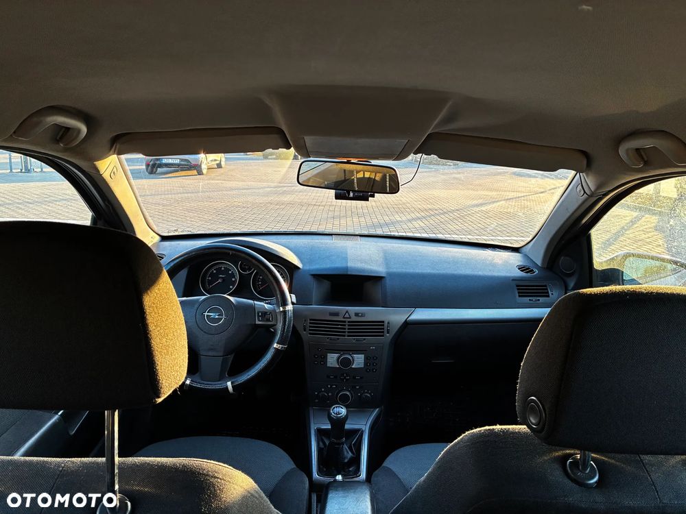 Opel Astra 1.7 CDTI Enjoy - 6