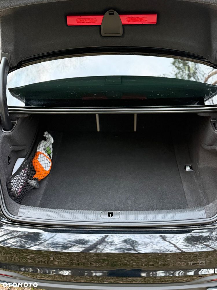 Audi A4 Limousine 35 TFSI mHEV S tronic - 24