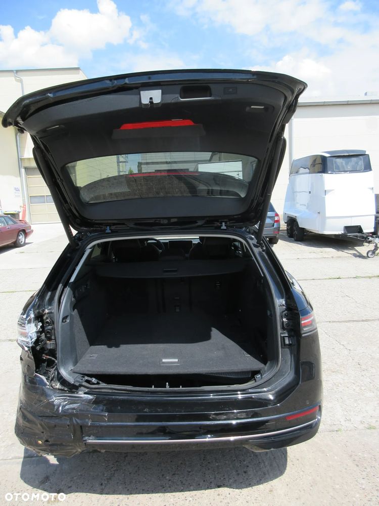 Volkswagen Passat Variant 2.0 TDI SCR 4Mot Elegance DSG - 19