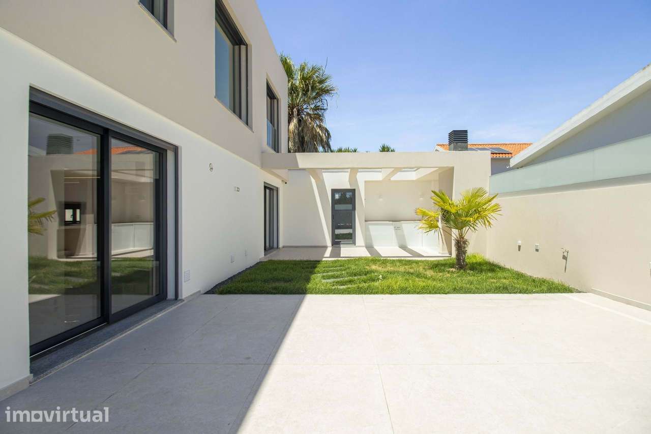 Moradia Luxo T4 Isolada em Belverde com Piscina - Grande imagem: 3/57